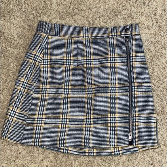 Abercrombie Plaid Wool Mini Skirt NWOT - Picture 1 of 3